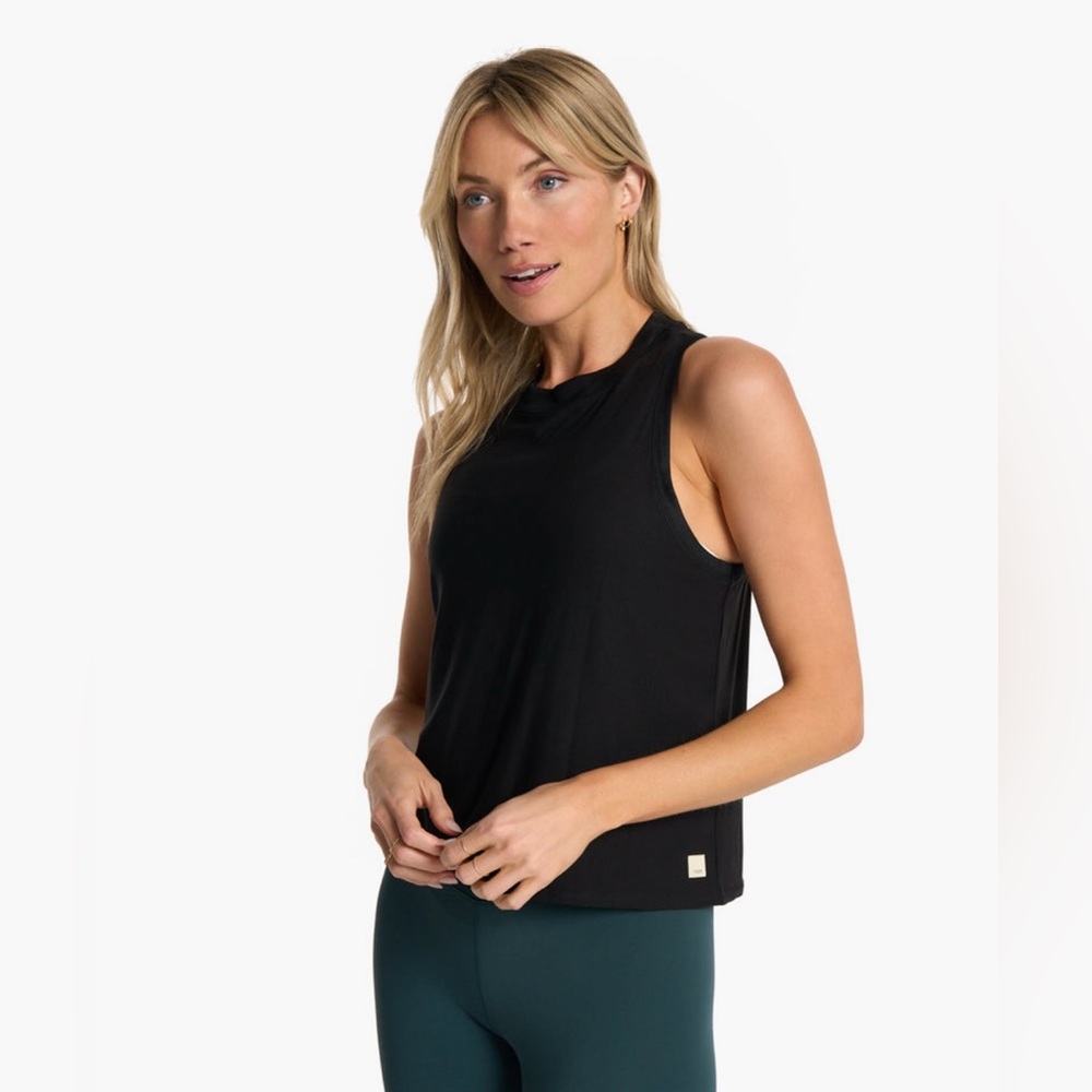 Vuori Energy Tank Extra Small Black